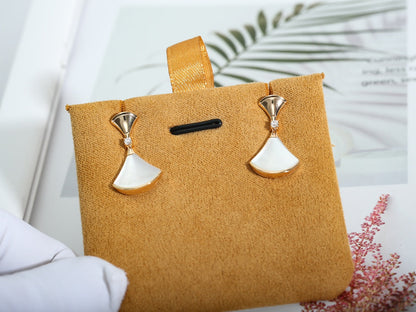 [AuraEcho]DREAM MOP PINK GOLD EARRINGS