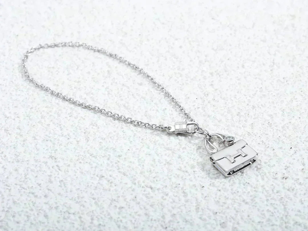 [AuraEcho]AMULETTE PEDANT SILVER NECKLACE
