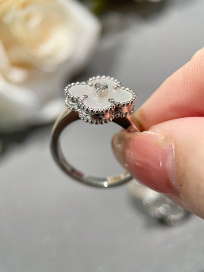 [AuraEcho]CLOVER SILVER MOP DIAMOND RING