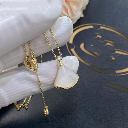 [AuraEcho]DREAM NECKLACE WHITE MOP GOLD 1 DIAMOND